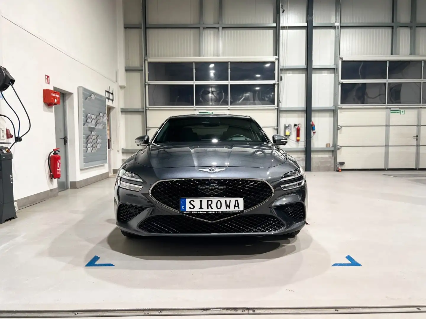 Genesis G70 Sport Gris - 2