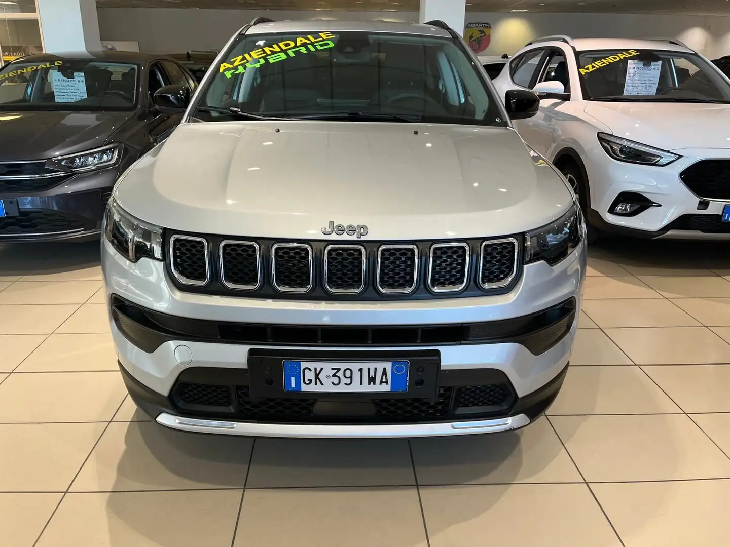 Jeep Compass Compass 1.3 Turbo T4 190 CV PHEV AT6 4xe Limited Grijs - 2