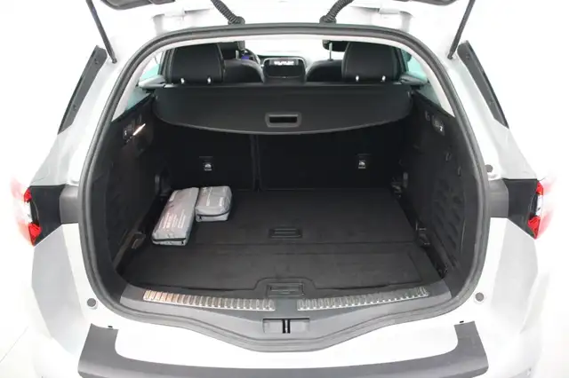Renault Megane view 13