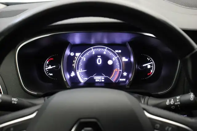Renault Megane view 25