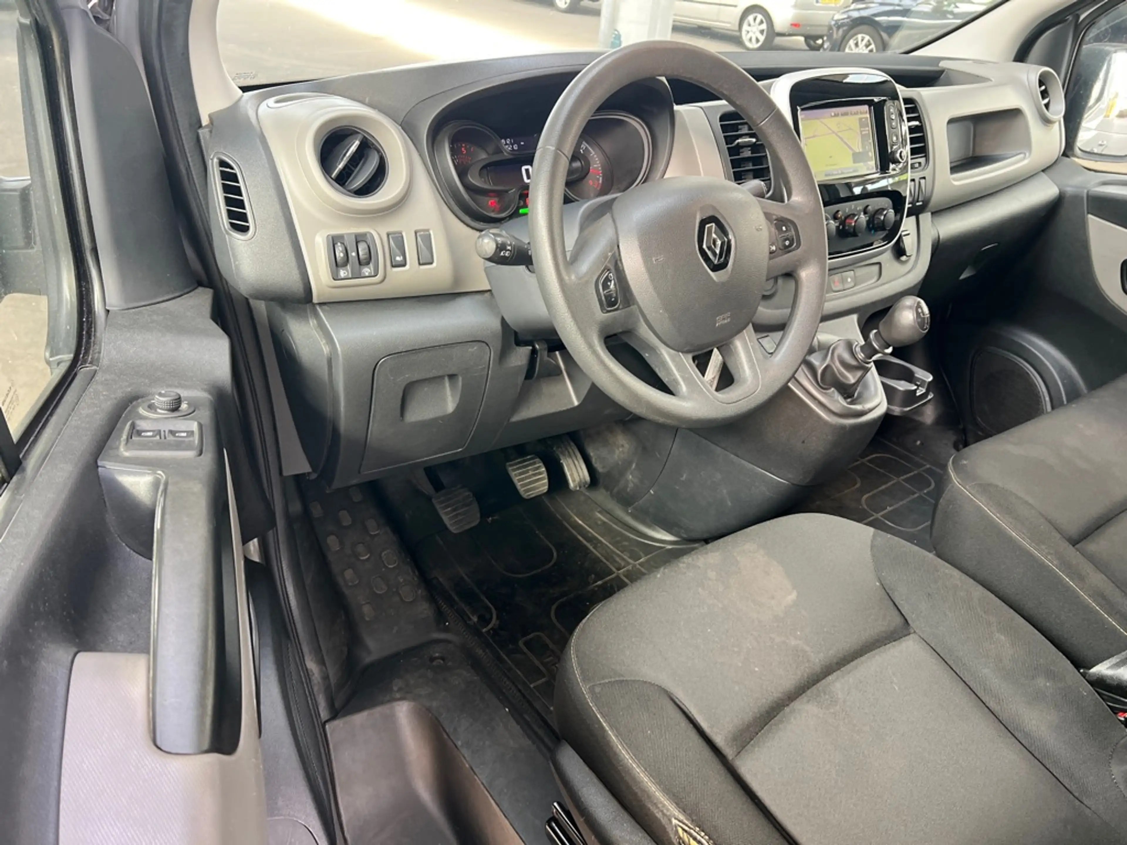 Renault Trafic 1.6 dCi L1 H1 Airco Navigatie — photo 5