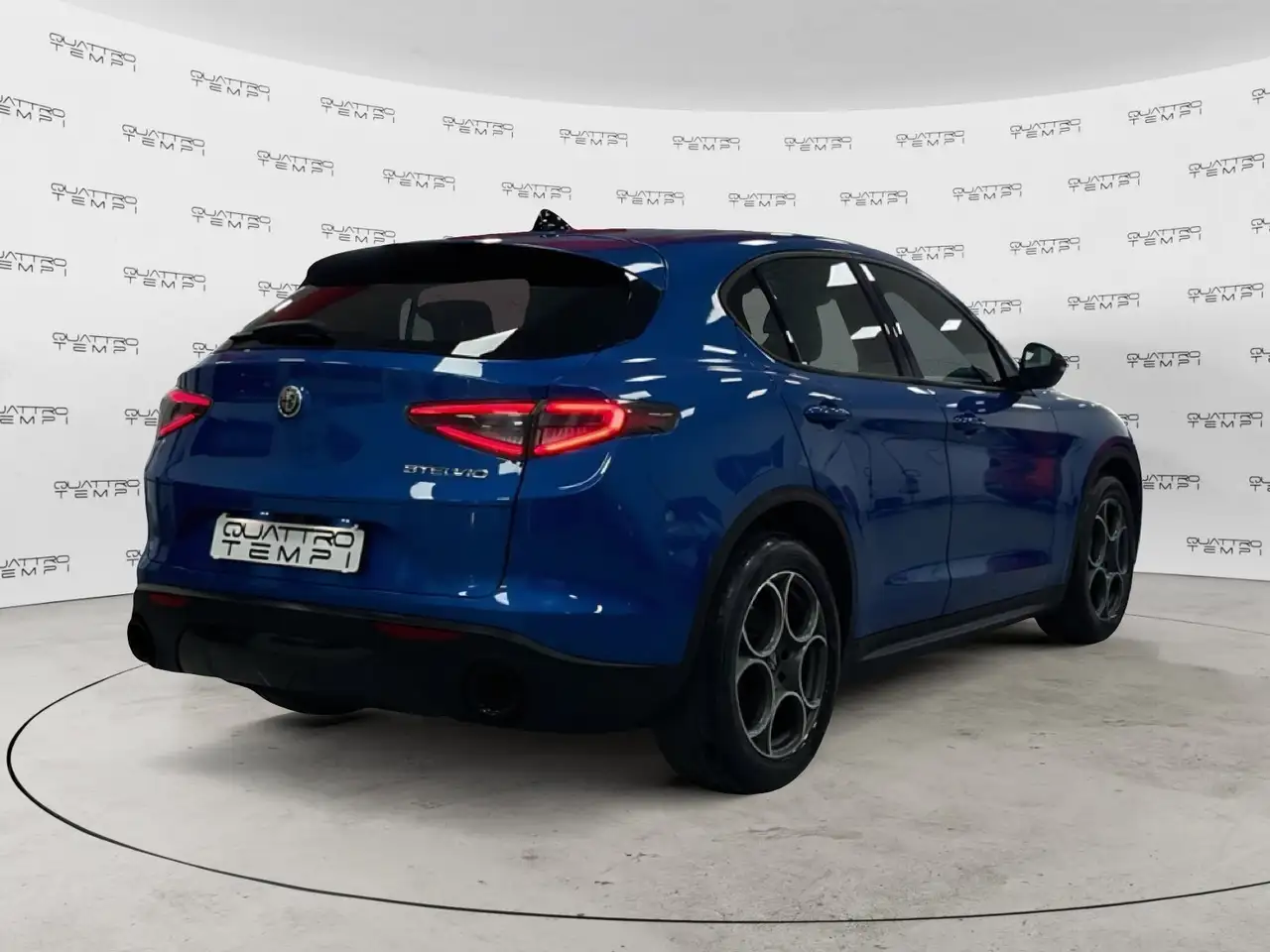 Alfa Romeo Stelvio 2024