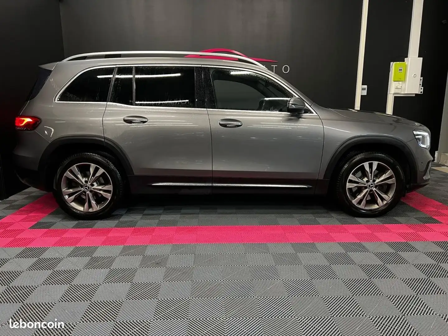 Mercedes-Benz GLB 200 Classe MERCEDES 200 d 8G-DCT Progressive Line ENTR Gris - 2