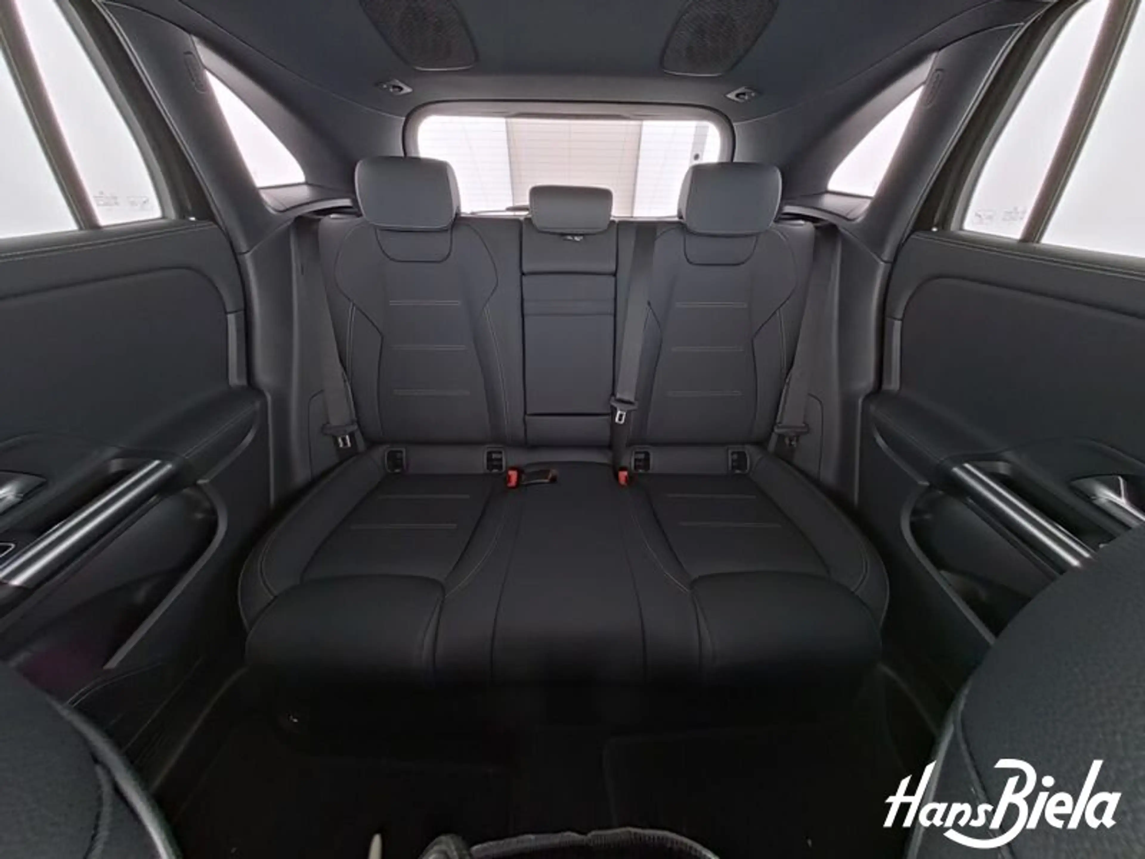 Mercedes-Benz EQA 350 EQA 350 4M AMG Prem/20"/Night/Pano/Bur/360°/Dis — photo 8