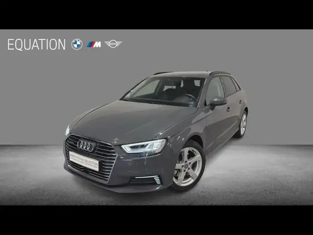 Audi e-tron 40 e-tron 204ch S tronic 6 Euro6d-T 8cv
