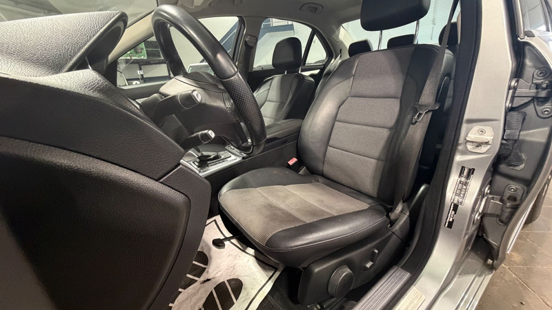 Mercedes-Benz C 220 C Limousine C 220 CDI BlueEfficiency — photo 8