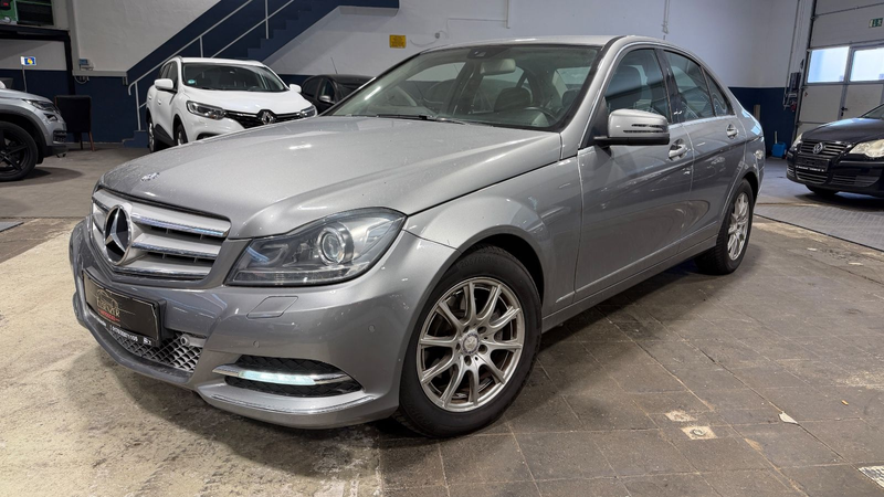 Mercedes-Benz C 220 C Limousine C 220 CDI BlueEfficiency — photo 2