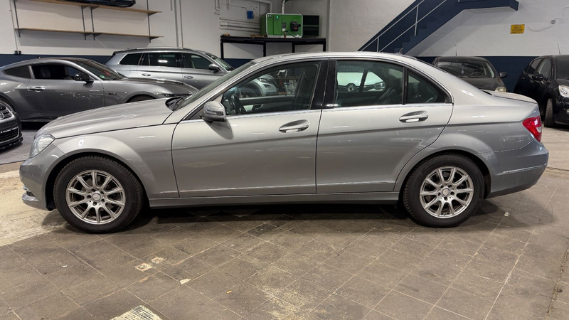 Mercedes-Benz C 220 C Limousine C 220 CDI BlueEfficiency — photo 3