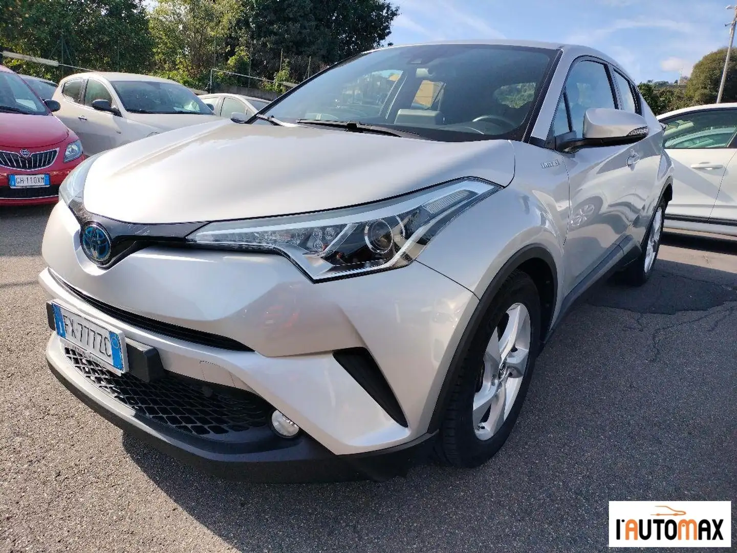 Toyota C-HR 1.8h Business 2wd e-cvt Argento - 1