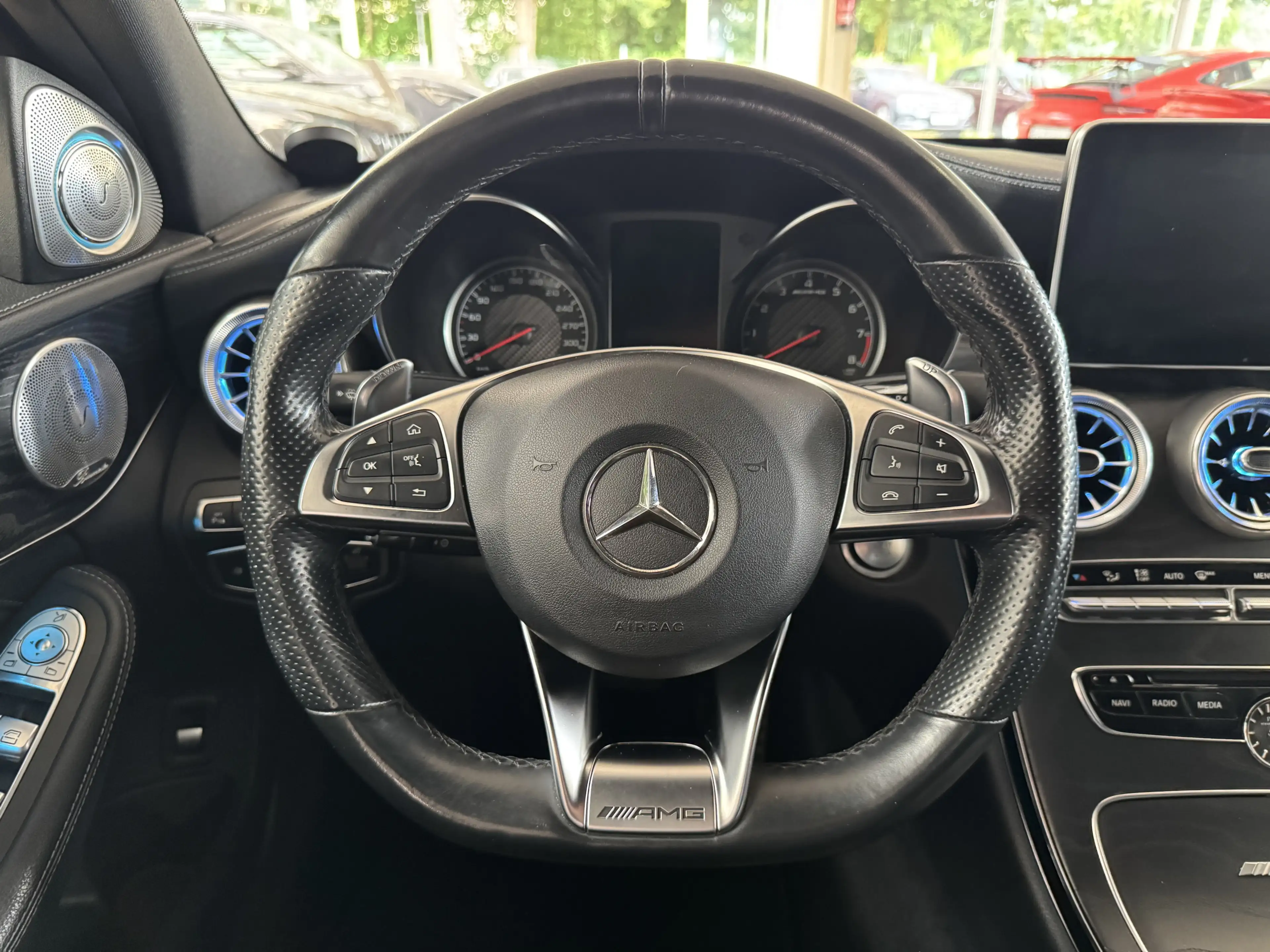 Mercedes-Benz C 63 AMG AMG-PERFORMANCE *NiGHT*360°*KEY GO*LED* — photo 8