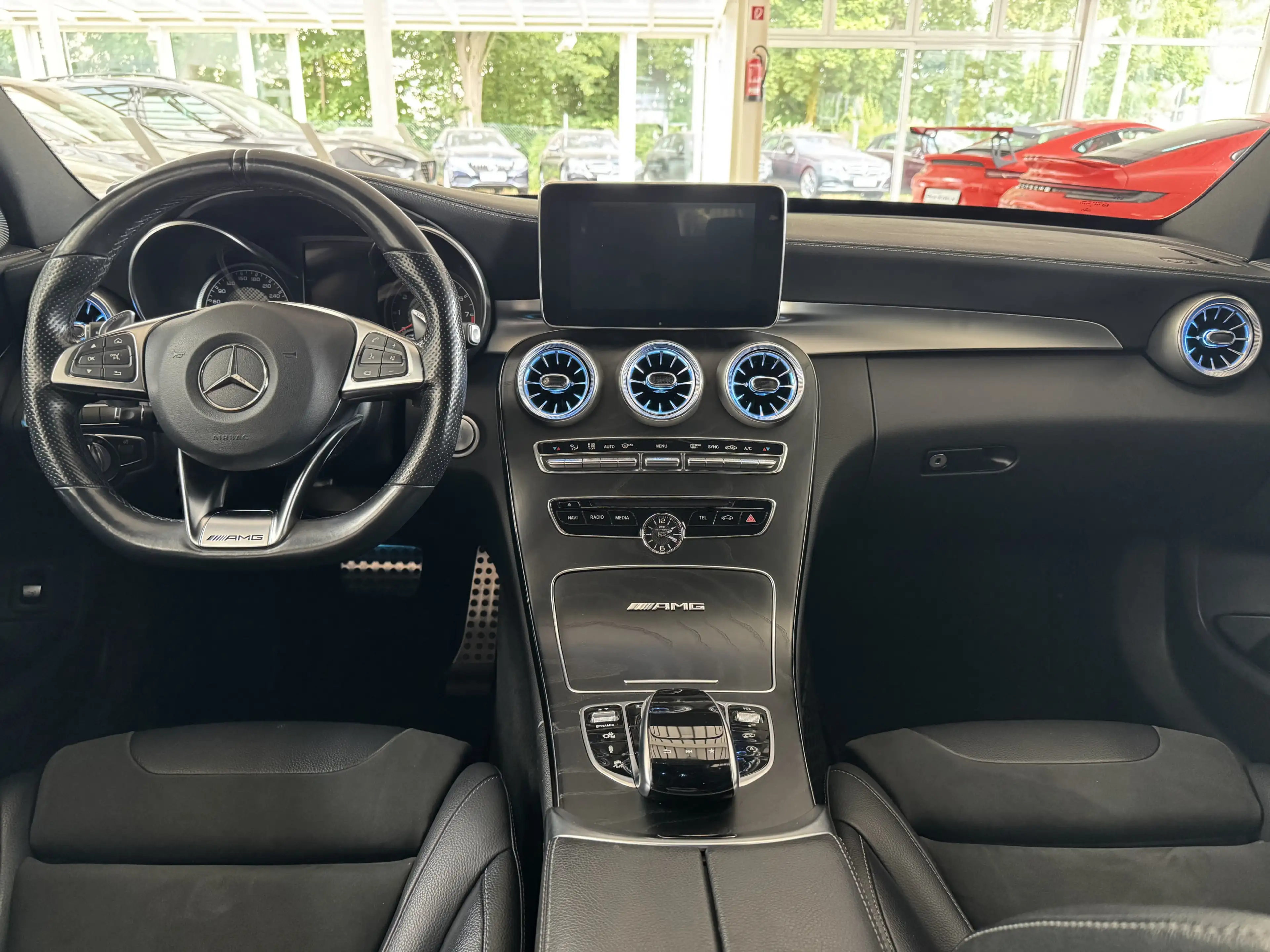 Mercedes-Benz C 63 AMG AMG-PERFORMANCE *NiGHT*360°*KEY GO*LED* — photo 9