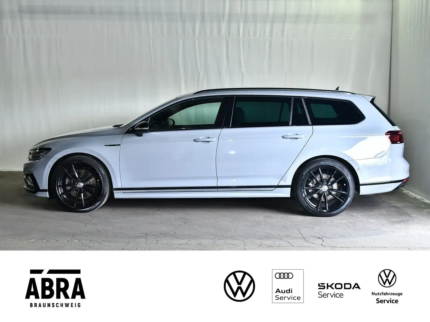 Volkswagen Passat Variant 2.0 TDI R-line 4M IQ.LIGHT+AHK+NAV Grau - 2