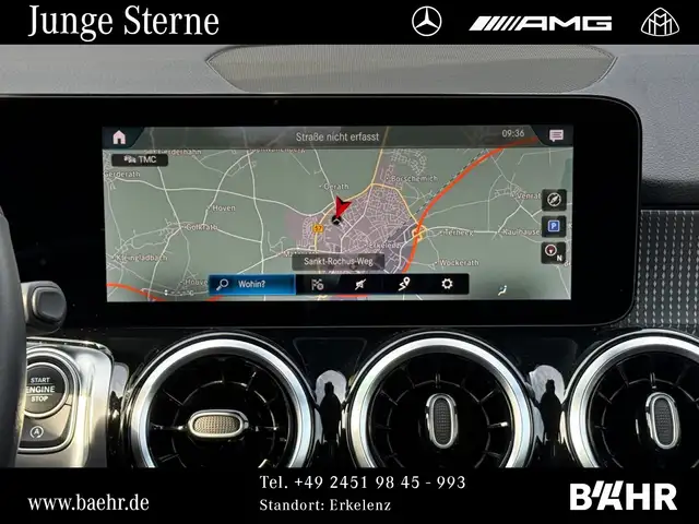 Mercedes-Benz GLB view 12