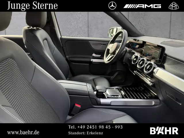 Mercedes-Benz GLB view 5