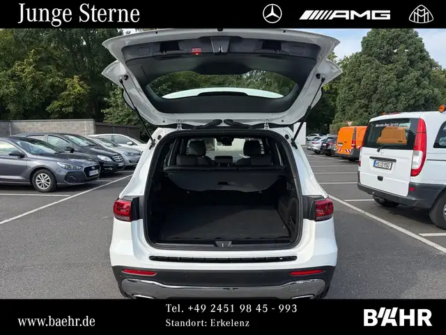 Mercedes-Benz GLB view 15
