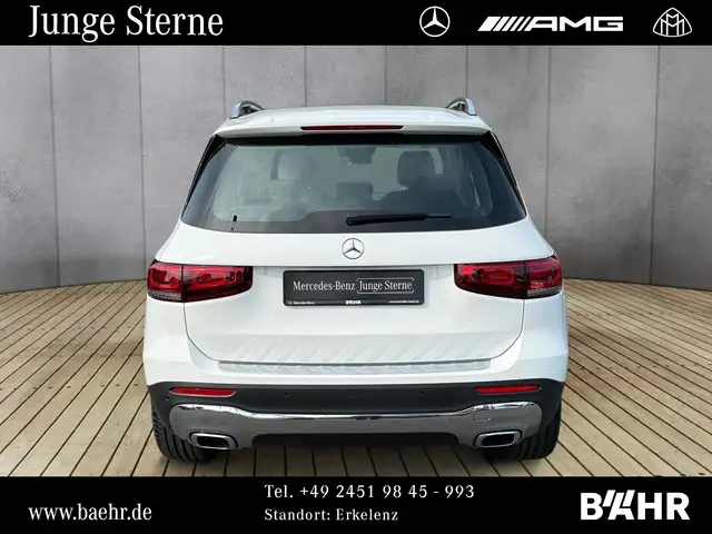 Mercedes-Benz GLB view 8