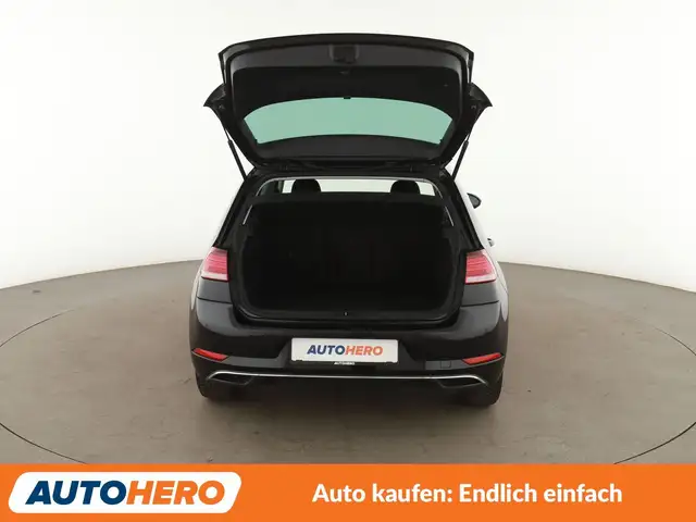 Volkswagen Golf view 16