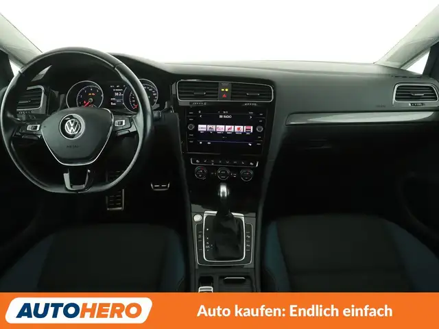Volkswagen Golf view 12