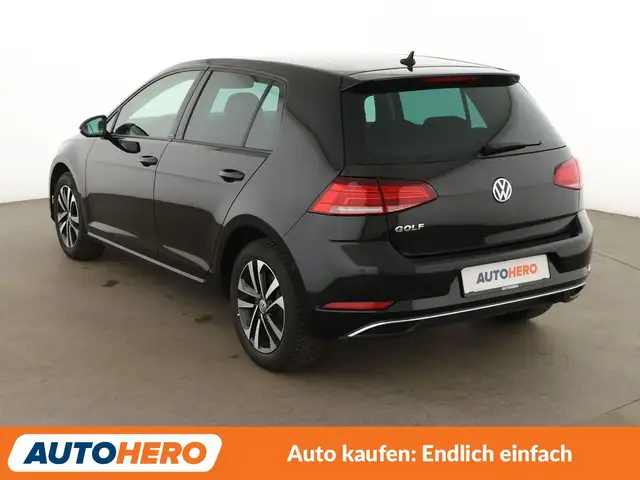 Volkswagen Golf view 4