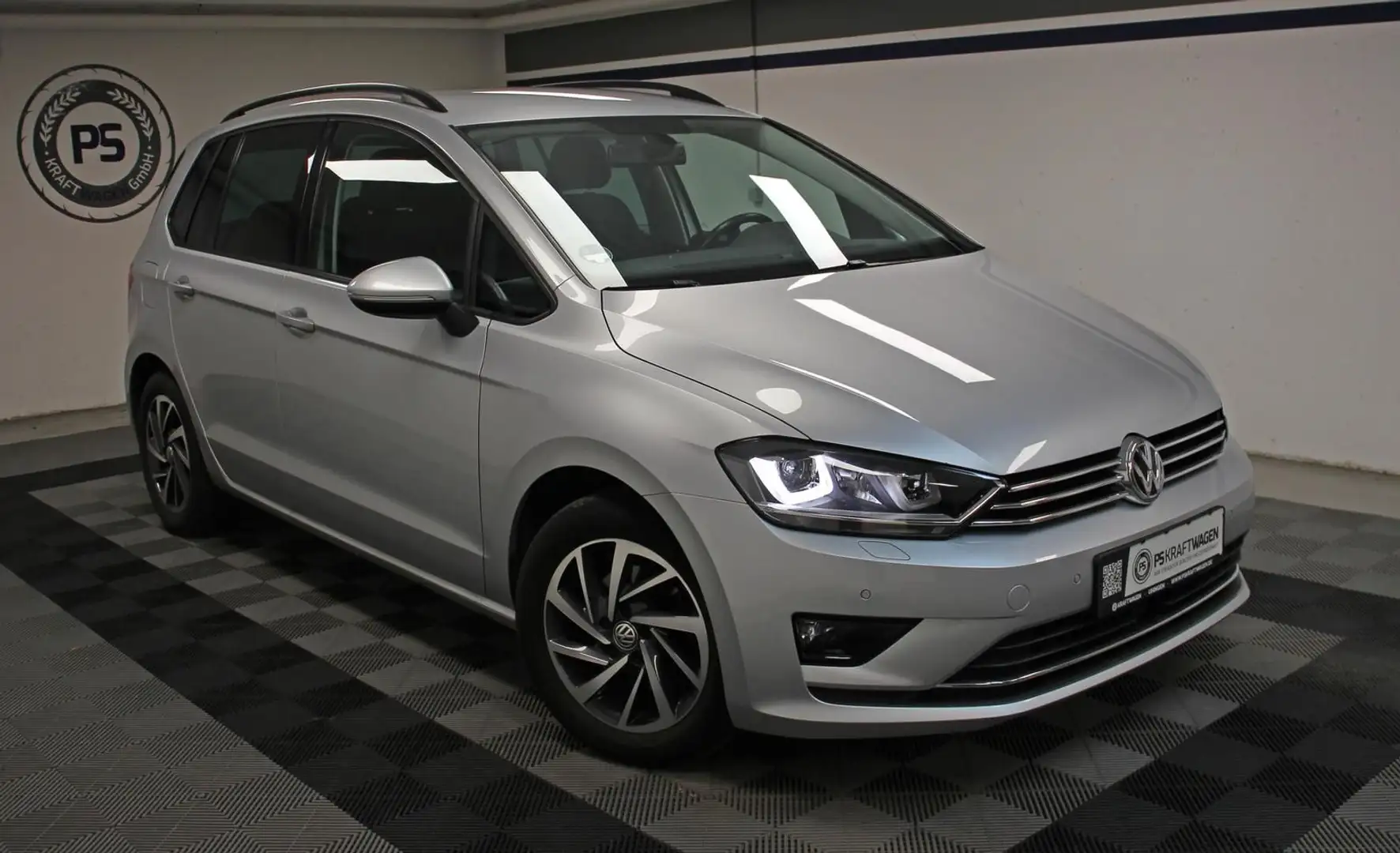 Volkswagen Golf Sportsvan 1.4 TSI XENON TEMP NAVI S.HEFT BT Zilver - 2