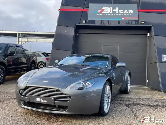 Aston Martin Vantage v8 4.7 426 BVA - Origine France - Entretien exclusif Matin à jour