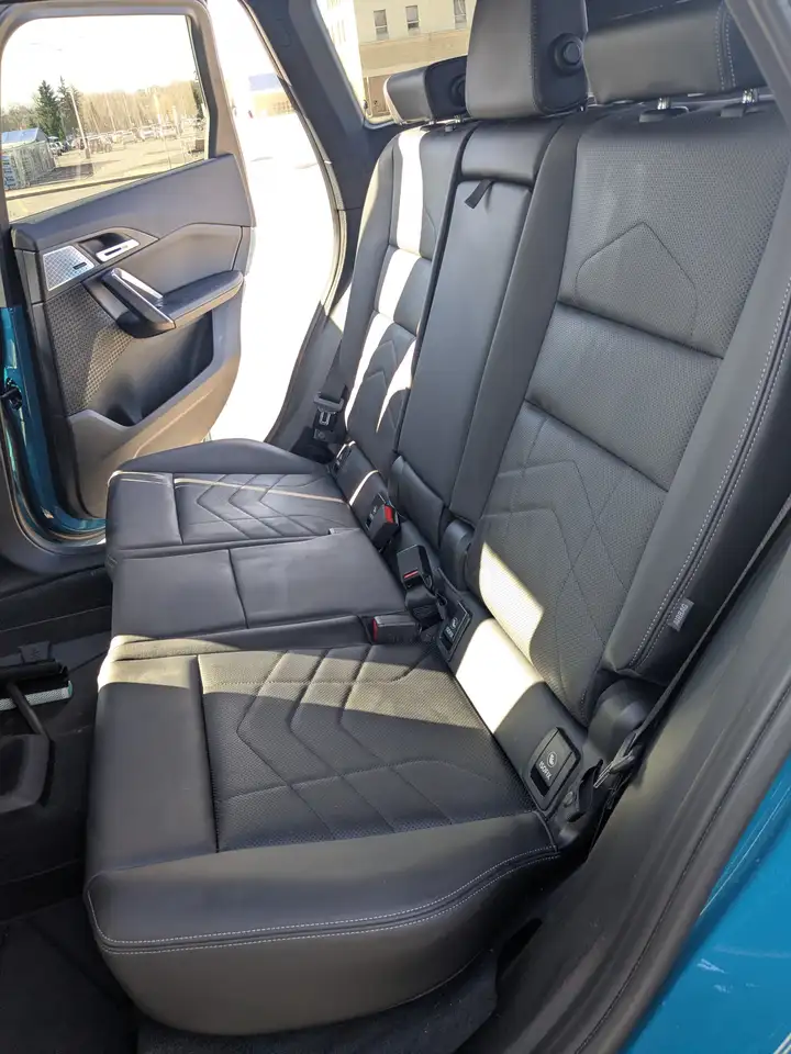 BMW X1 снимка BMW X1