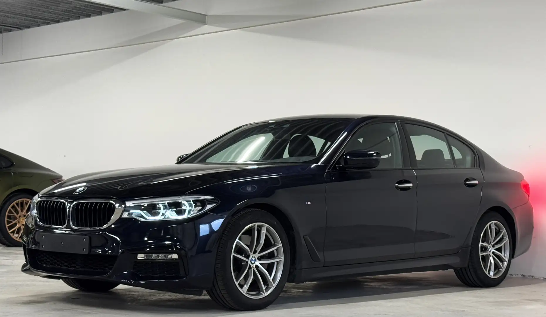 BMW 520 dA M Sport Pack Noir - 1