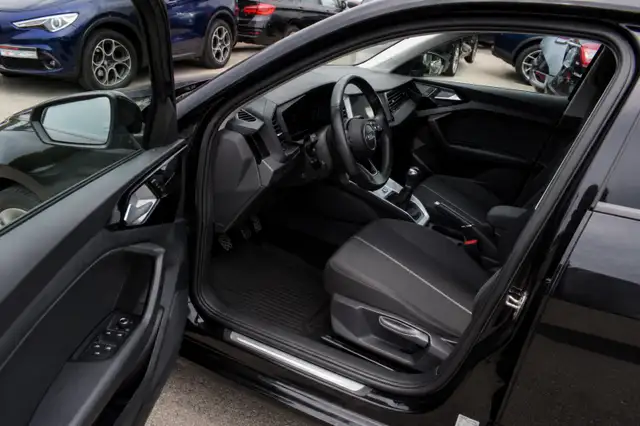 Audi A1 view 4