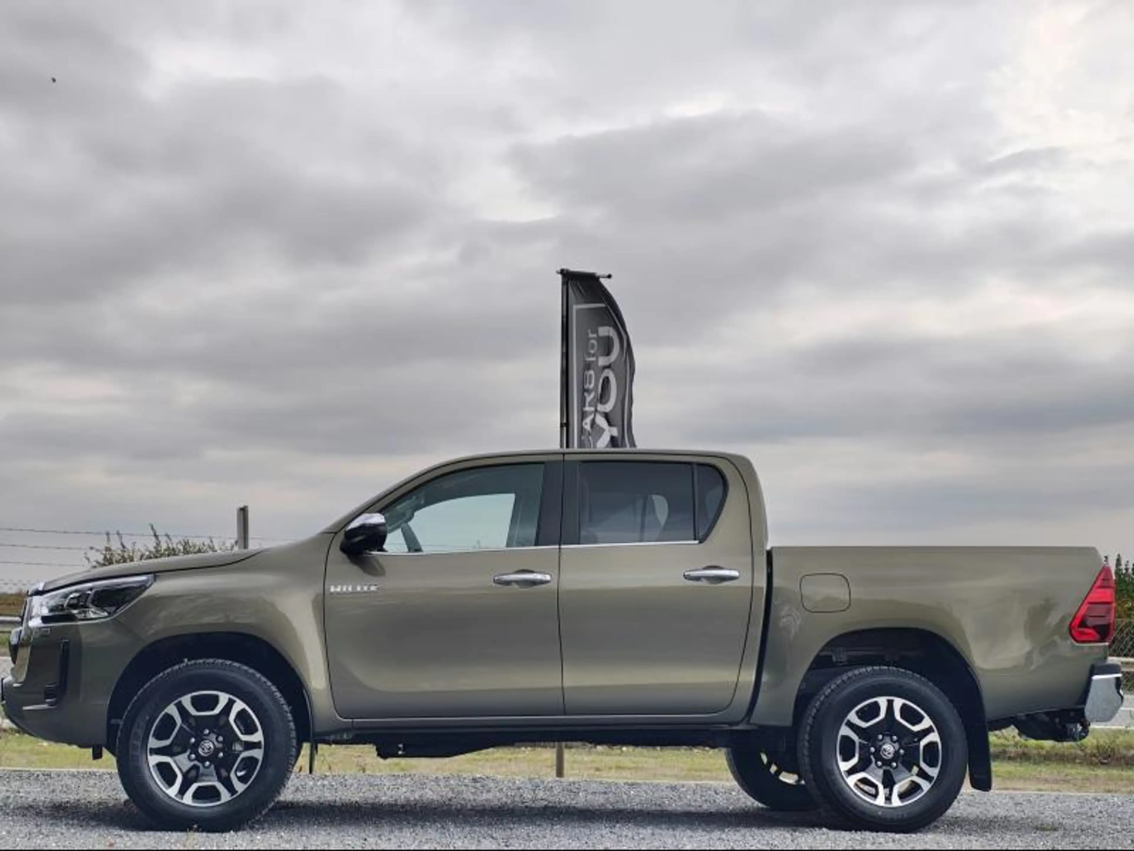 Toyota Hilux Double Cab / Executive / 0 Km ! — photo 4