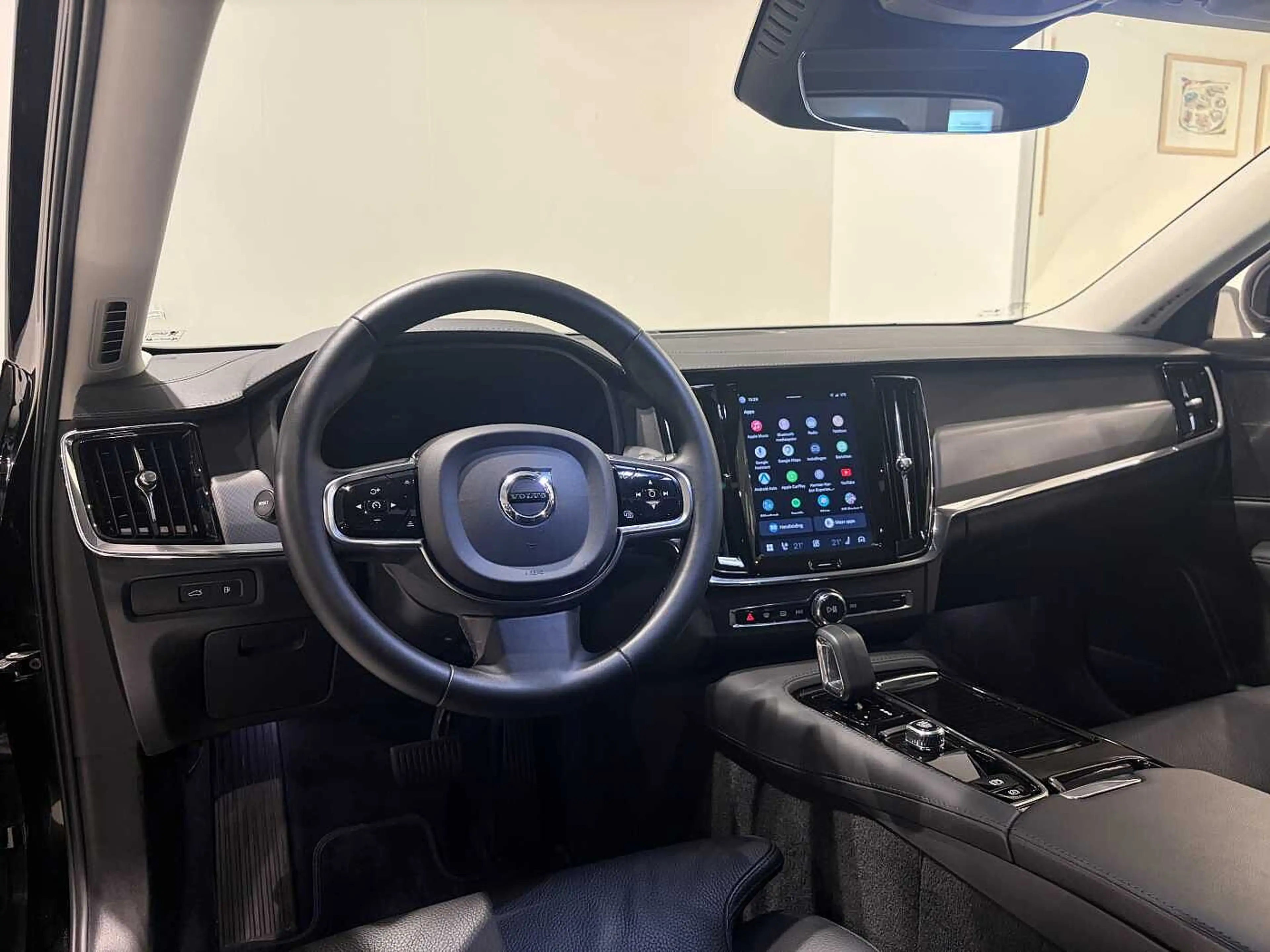 Volvo V90 T6 Recharge Plus Bright + electr trekhaak — photo 5