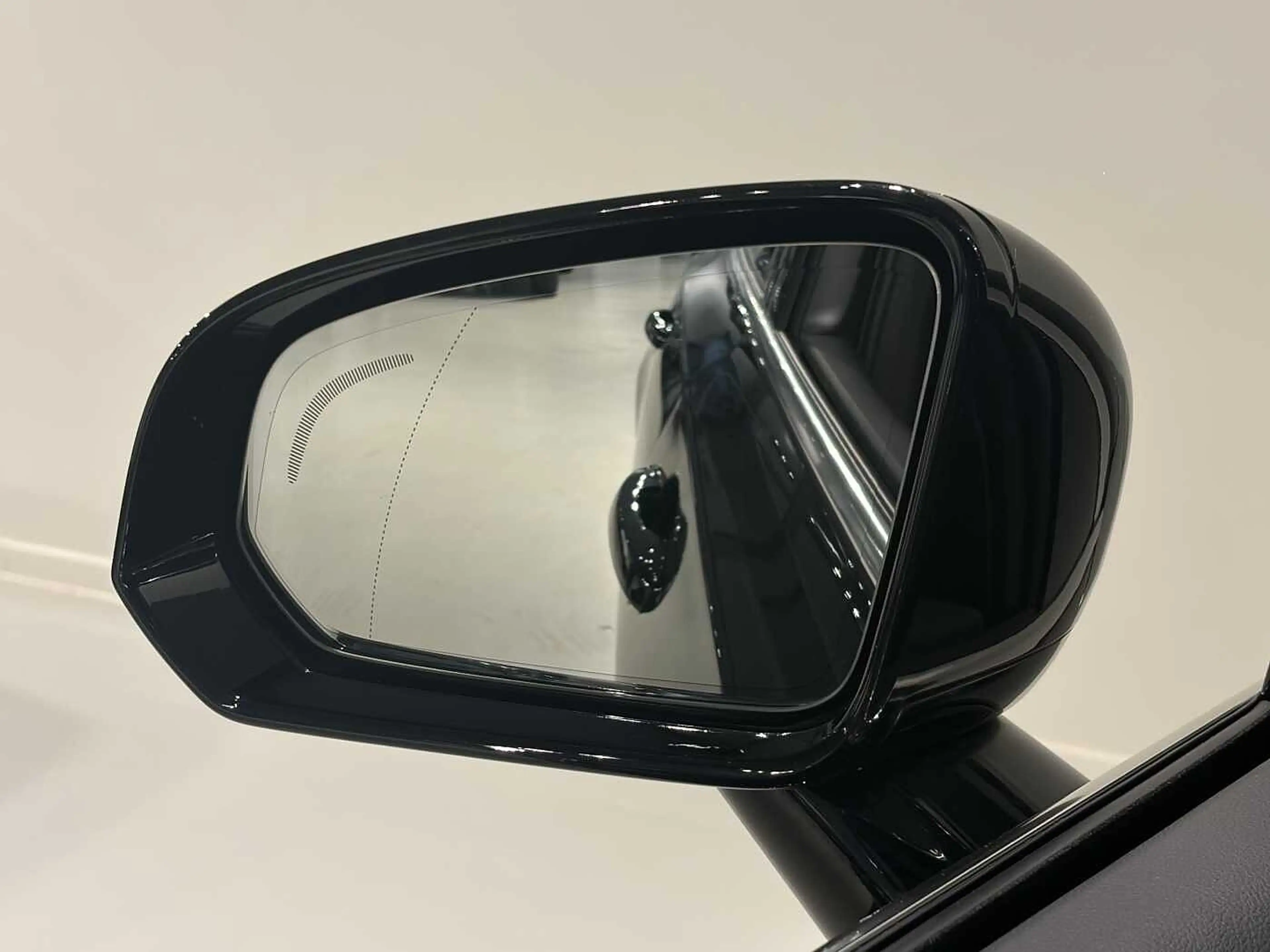 Volvo V90 T6 Recharge Plus Bright + electr trekhaak — photo 12