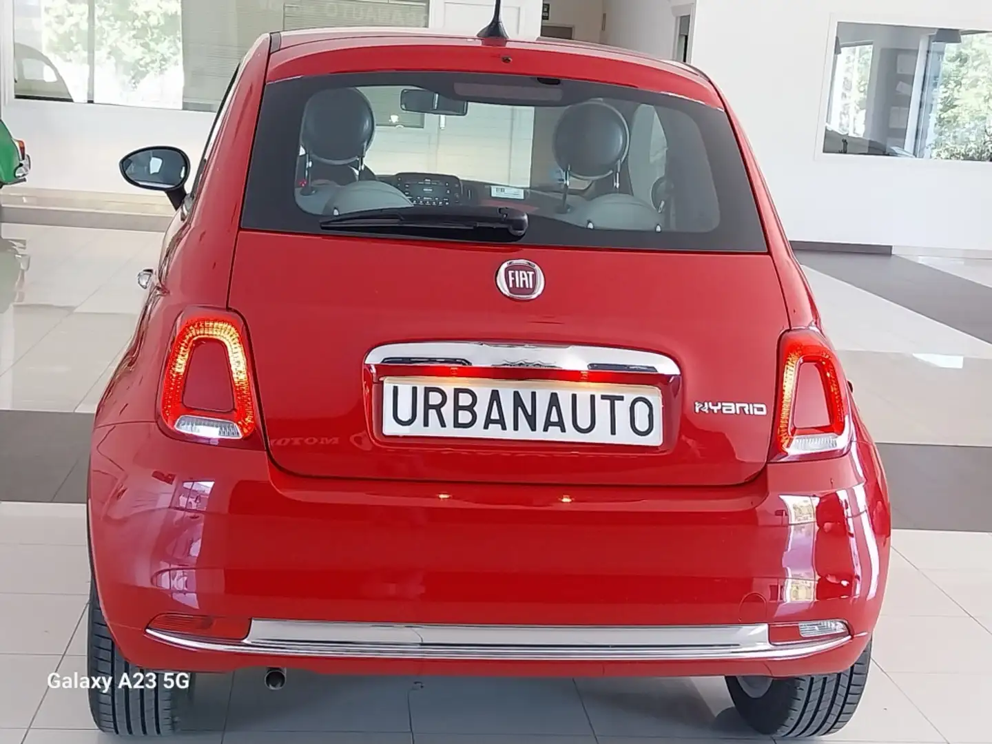 Fiat 500C 1.0 Hybrid Dolcevita SS 52kW Rojo - 2