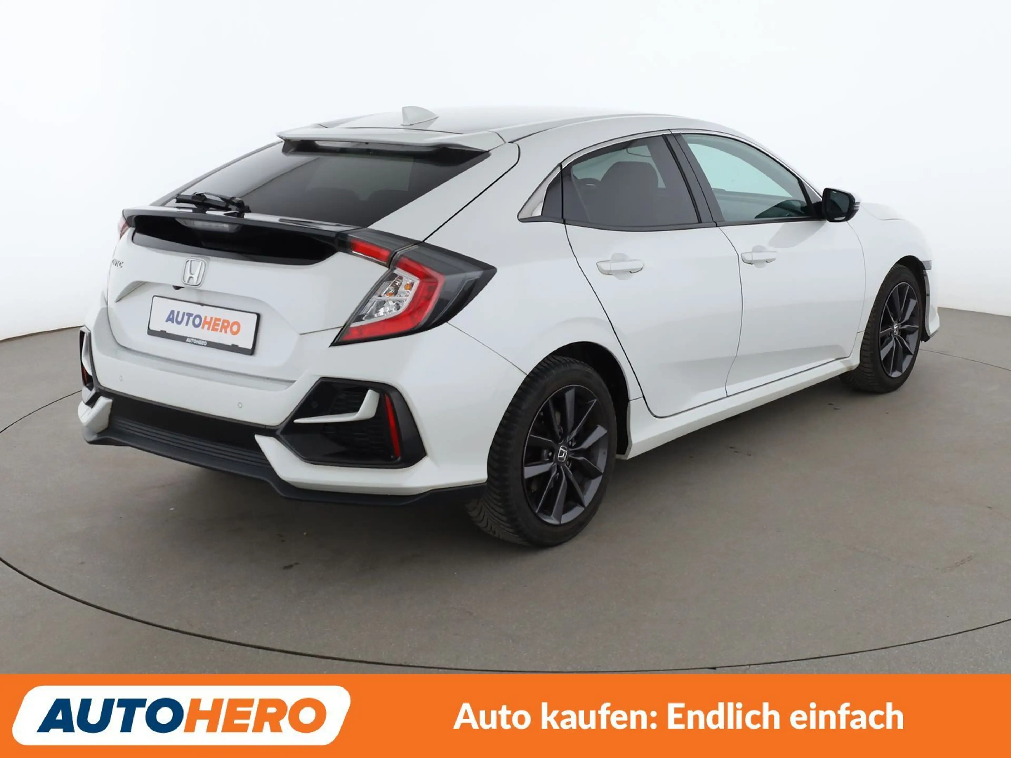 Honda Civic 1.0 VTEC Elegance *NAV*ACC*CAM*PDC*SHZ*ALU*KLIMA* — photo 6