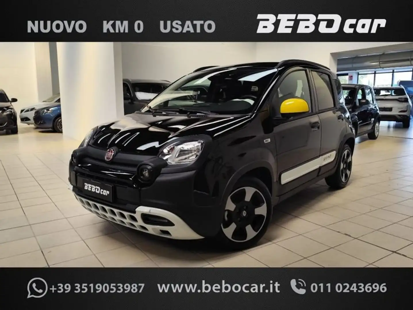 Fiat Panda 1.0 FireFly S&S Hybrid Pandina Cross Schwarz - 1