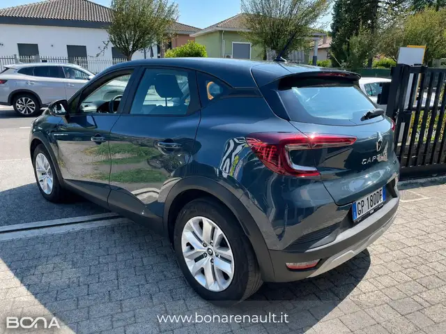 Renault Captur view 5