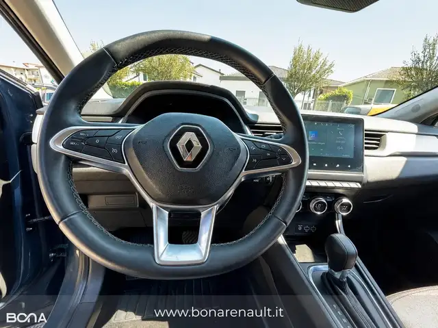 Renault Captur view 8