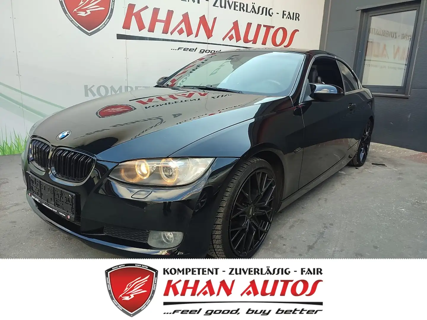 BMW 320 i Cabrio Österreich-Paket *Xenon*Navi*BT* Indiv... Schwarz - 1