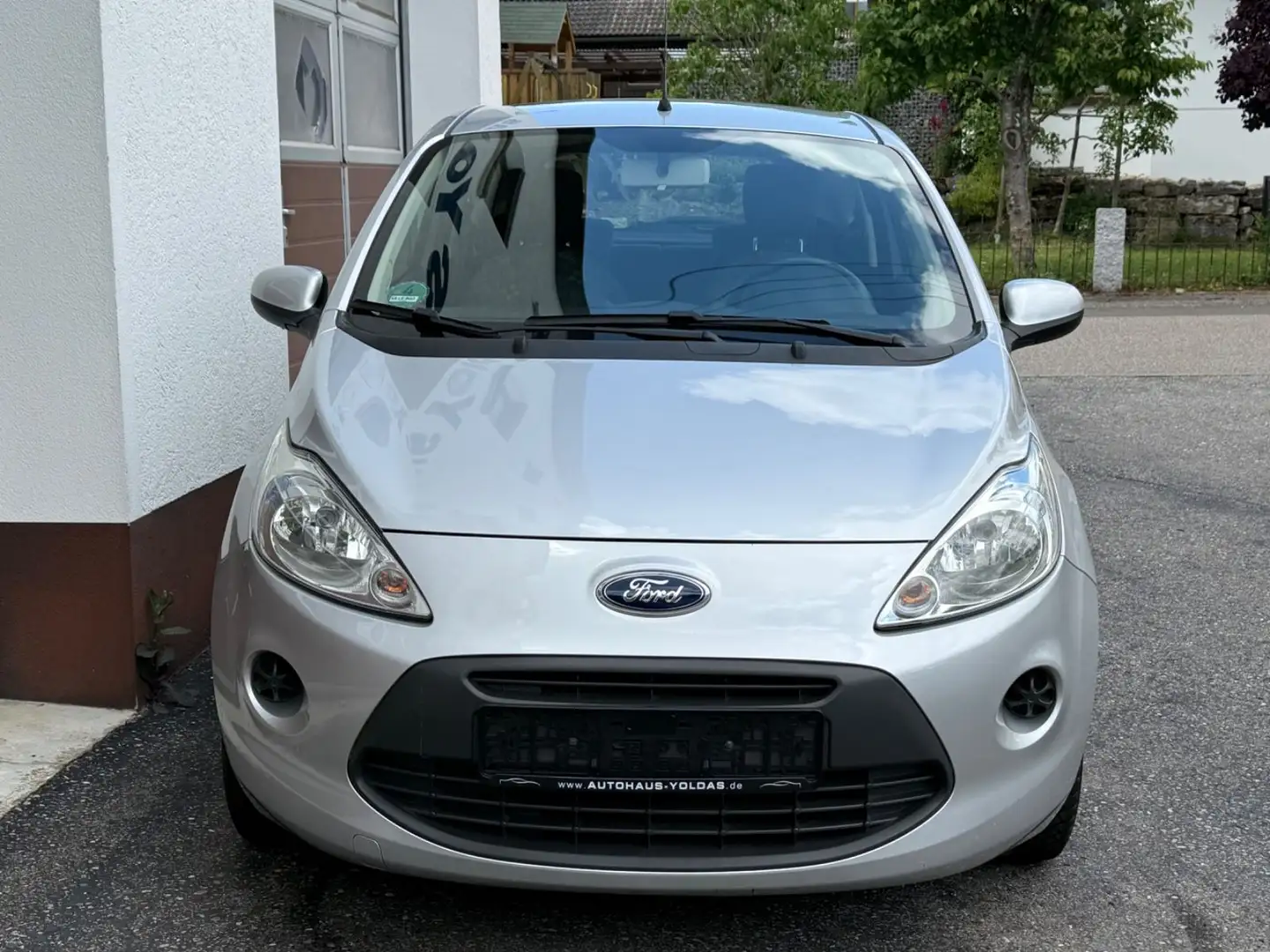 Ford Ka/Ka+ Cool & Sound Edition KLIMA*SITZHZ*TÜV 10/26 Plateado - 2
