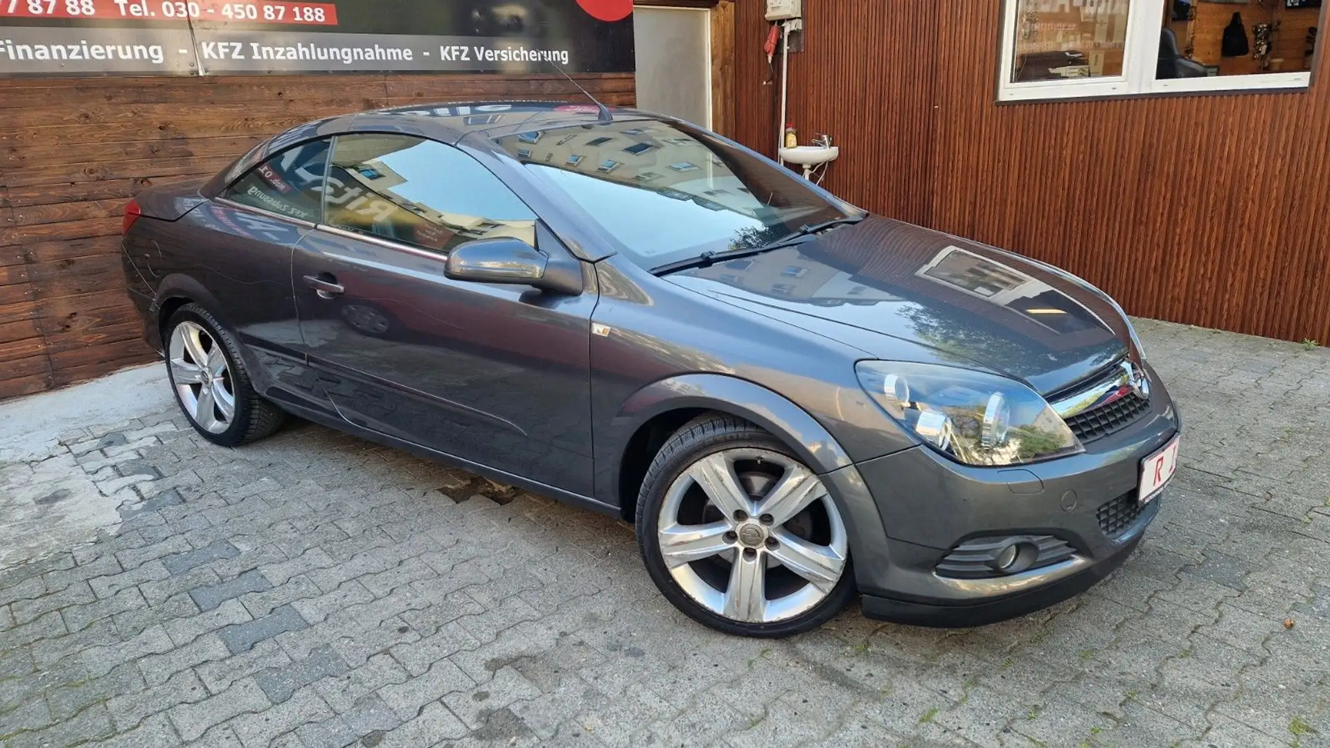 Opel Astra 1.8 Automatik, SHZ, PDC, Volleder Grau - 2