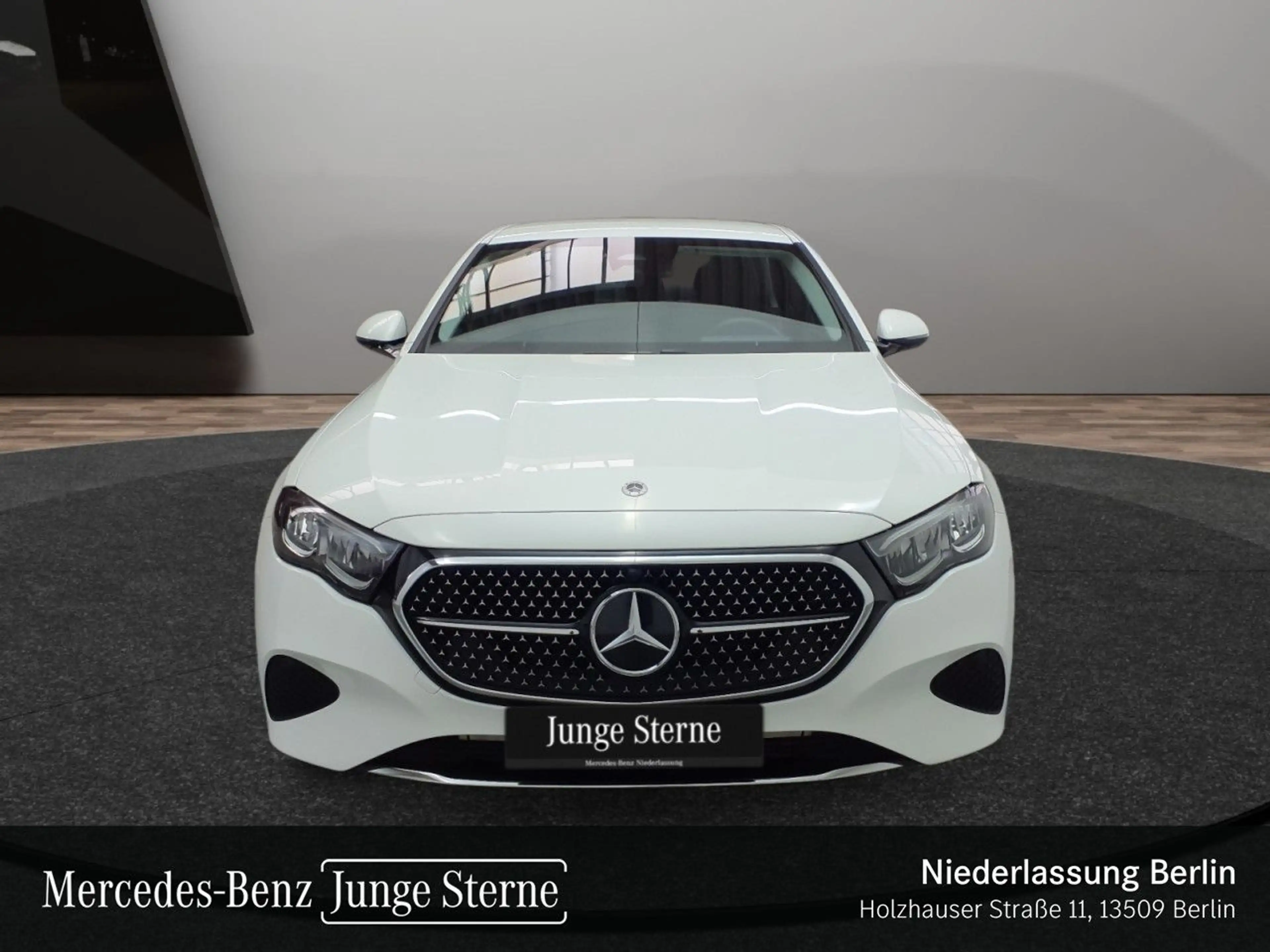 Mercedes-Benz E 200 Progressive Distr. LED Kamera Spurhalt-Ass — photo 3