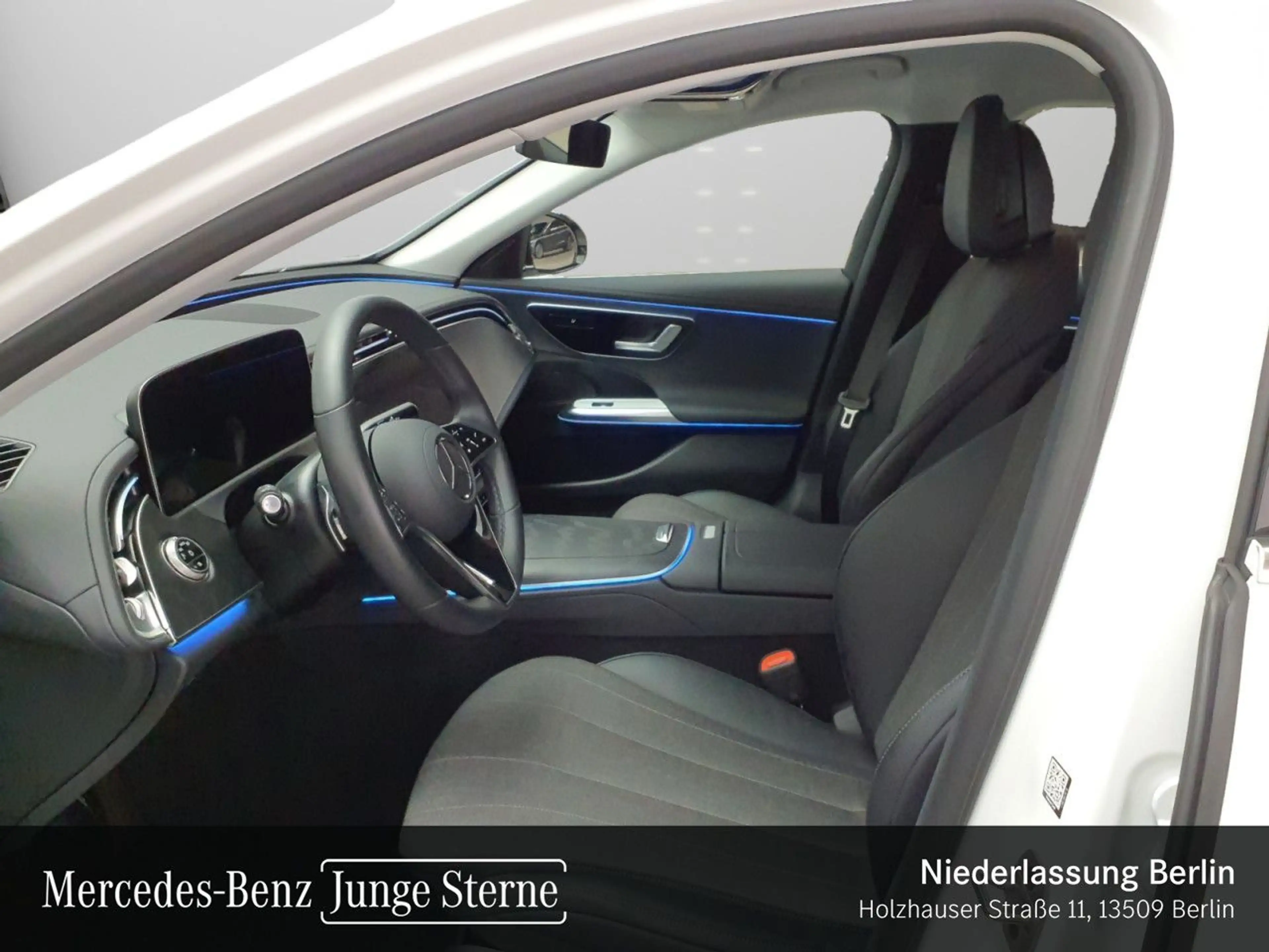 Mercedes-Benz E 200 Progressive Distr. LED Kamera Spurhalt-Ass — photo 10