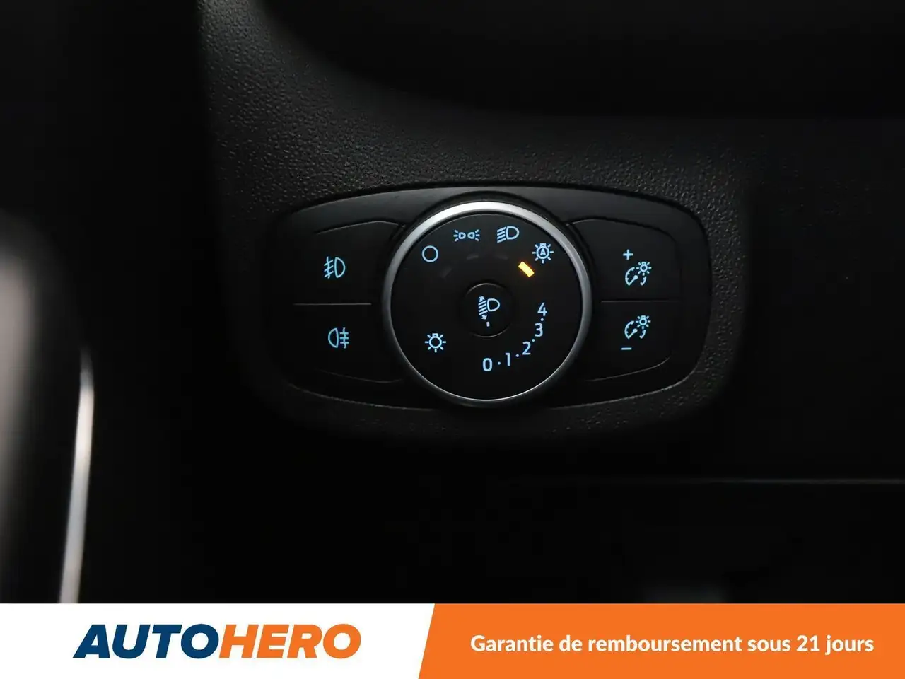 Ford Fiesta 5 portes — photo 26