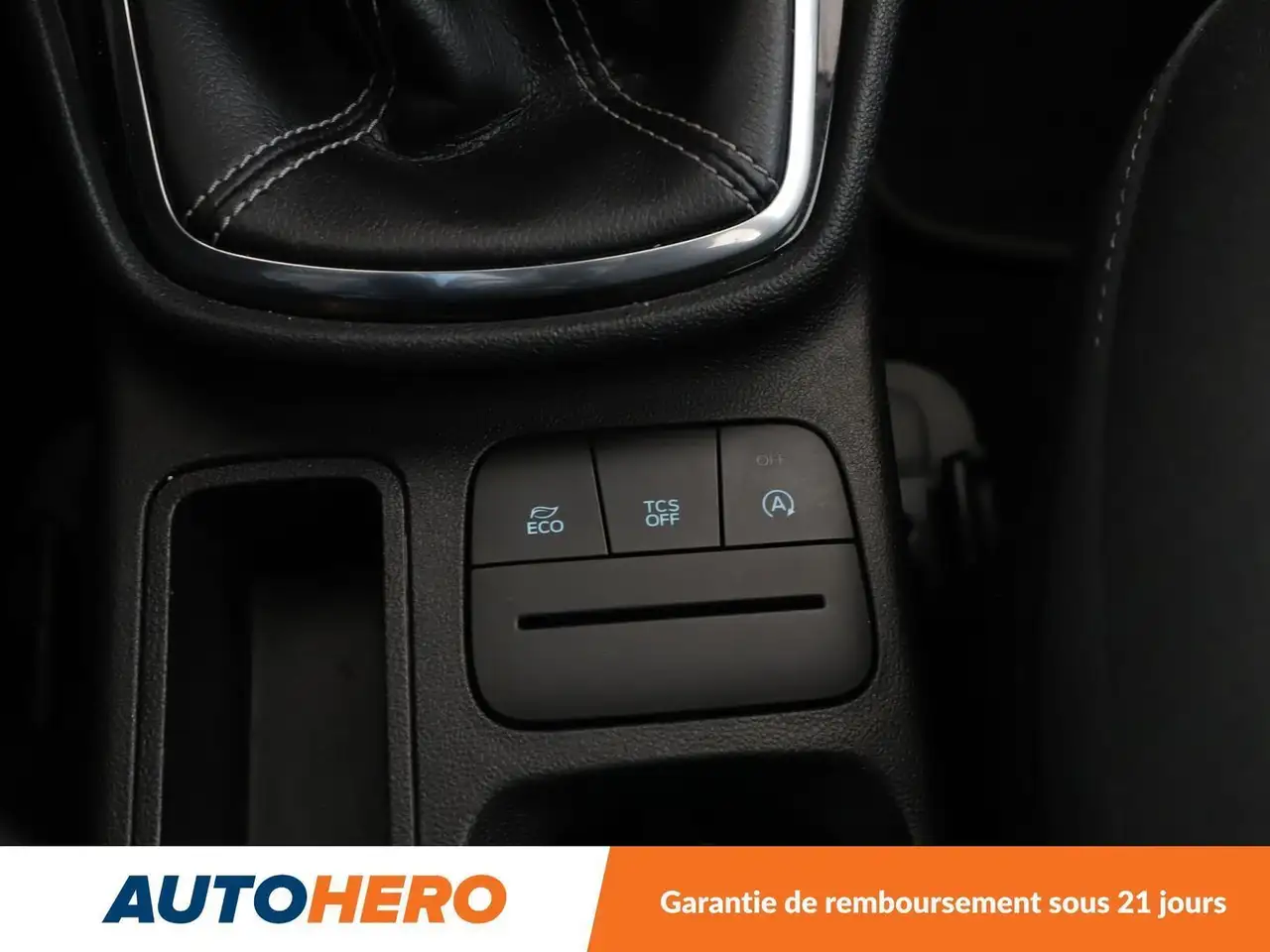 Ford Fiesta 5 portes — photo 25
