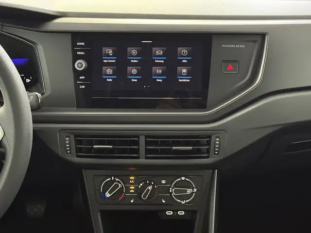 Volkswagen Taigo view 11