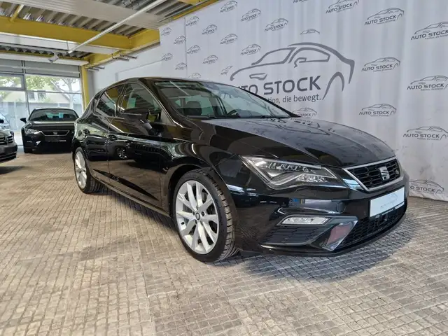 SEAT Leon FR 1.5 TSI DSG PDC LED Navi ACC Sitzh beats