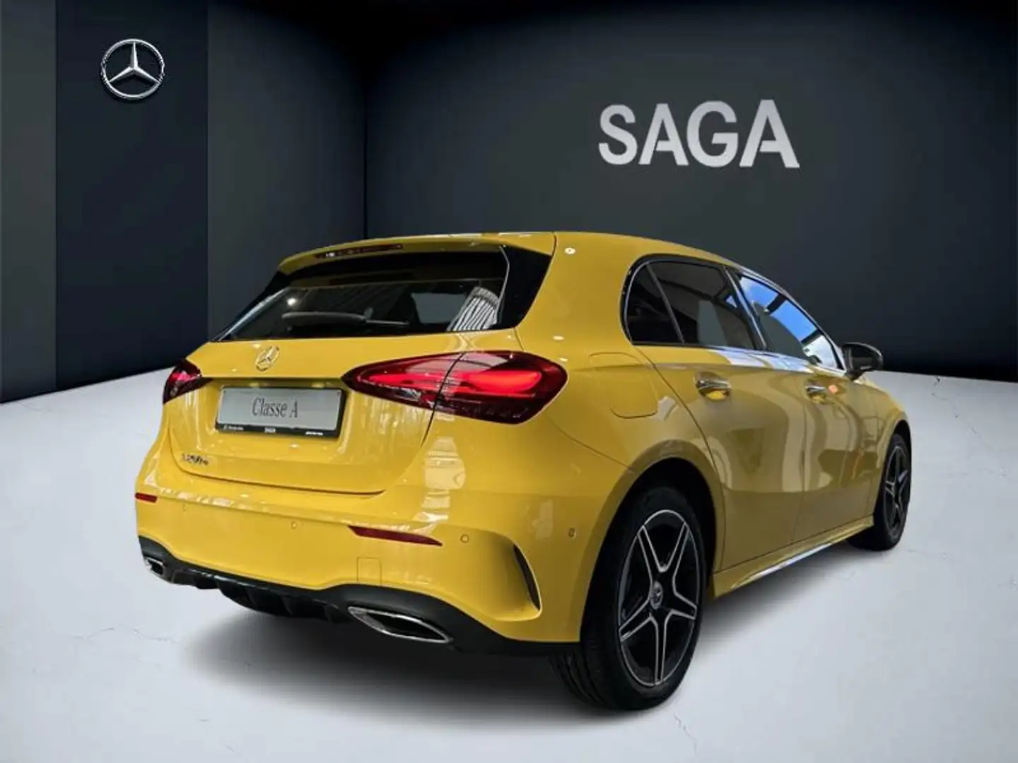 Mercedes-Benz A 250 250 e - AMG Line - Gelb - 2