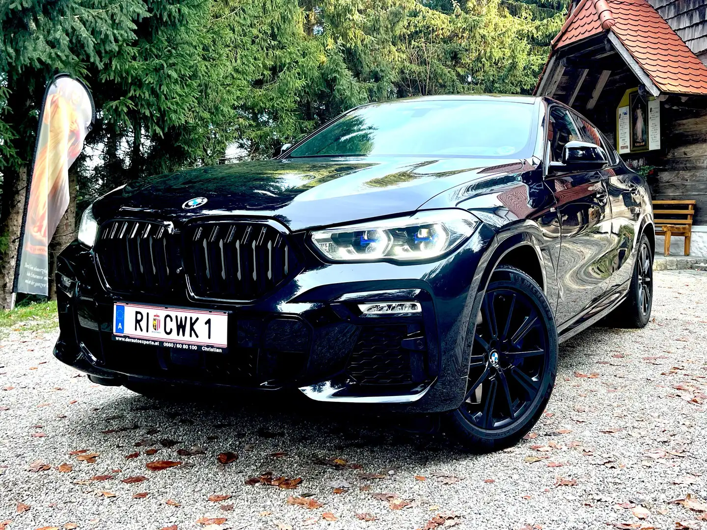 BMW X6 X6 xDrive30d Sport, HUD, AHK, alle Service, TOP !! Schwarz - 1