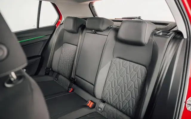 Volkswagen Golf view 7