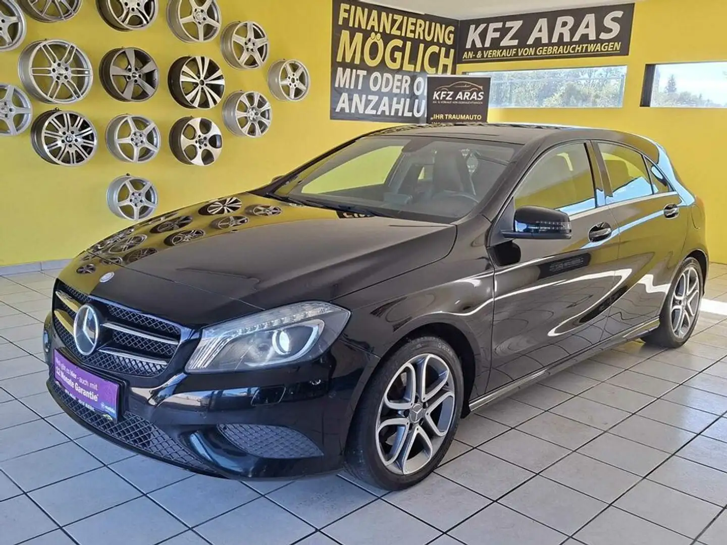 Mercedes-Benz A 200 CDI TOP ZUSTAND, XENON, PDC, SITZHEIZUNG Schwarz - 1