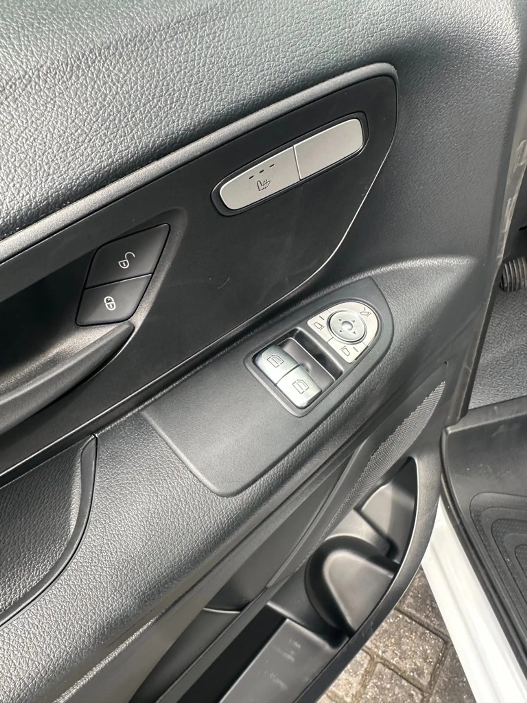 Mercedes-Benz Vito EVITO EVito 112 L2 85KW 60kWh Cruisecontrole Achte — photo 5